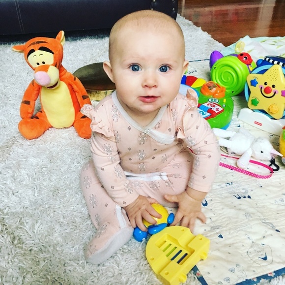 Meet your Posher, Megan - Picture 5 of 8